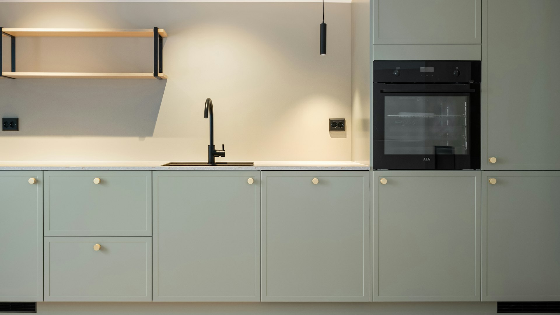 Thermador Steam Oven in luxury kitchen